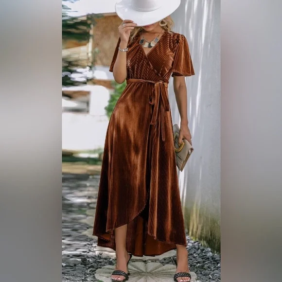 NWT Simplee Butterfly Sleeve Wrap Dress - Picture 2 of 10